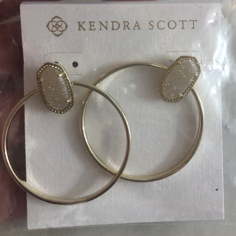 NWT 🏷 Kendra Scott Earrings